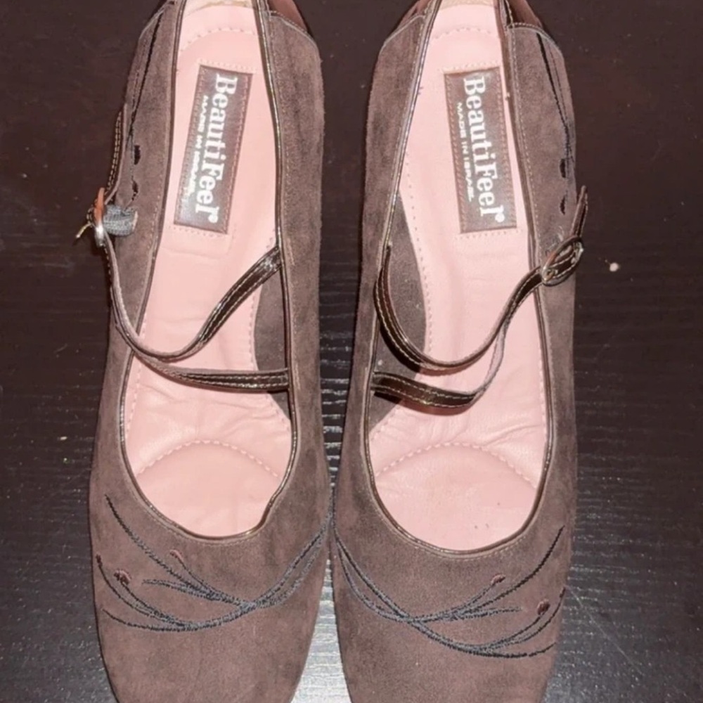 BeautiFeel Women's Brown Suede Mary Jane Heels